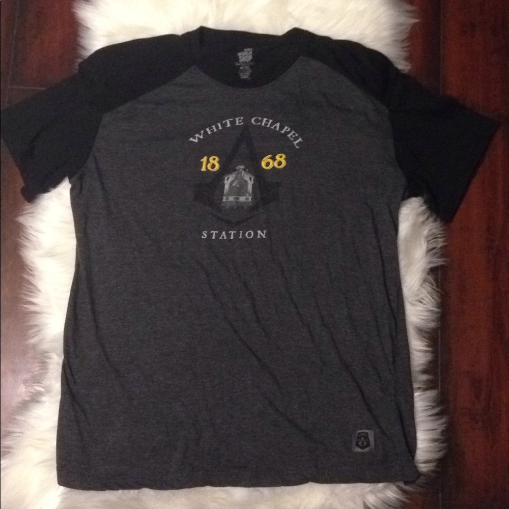 Graphic t shirt